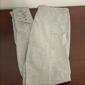 Laced leggings